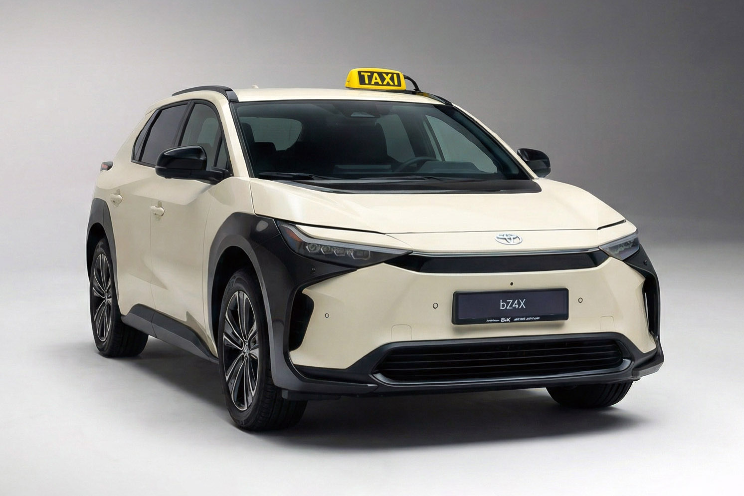 Toyota bZ4X als Taxi bei Reuss Funkservice in Hamburg