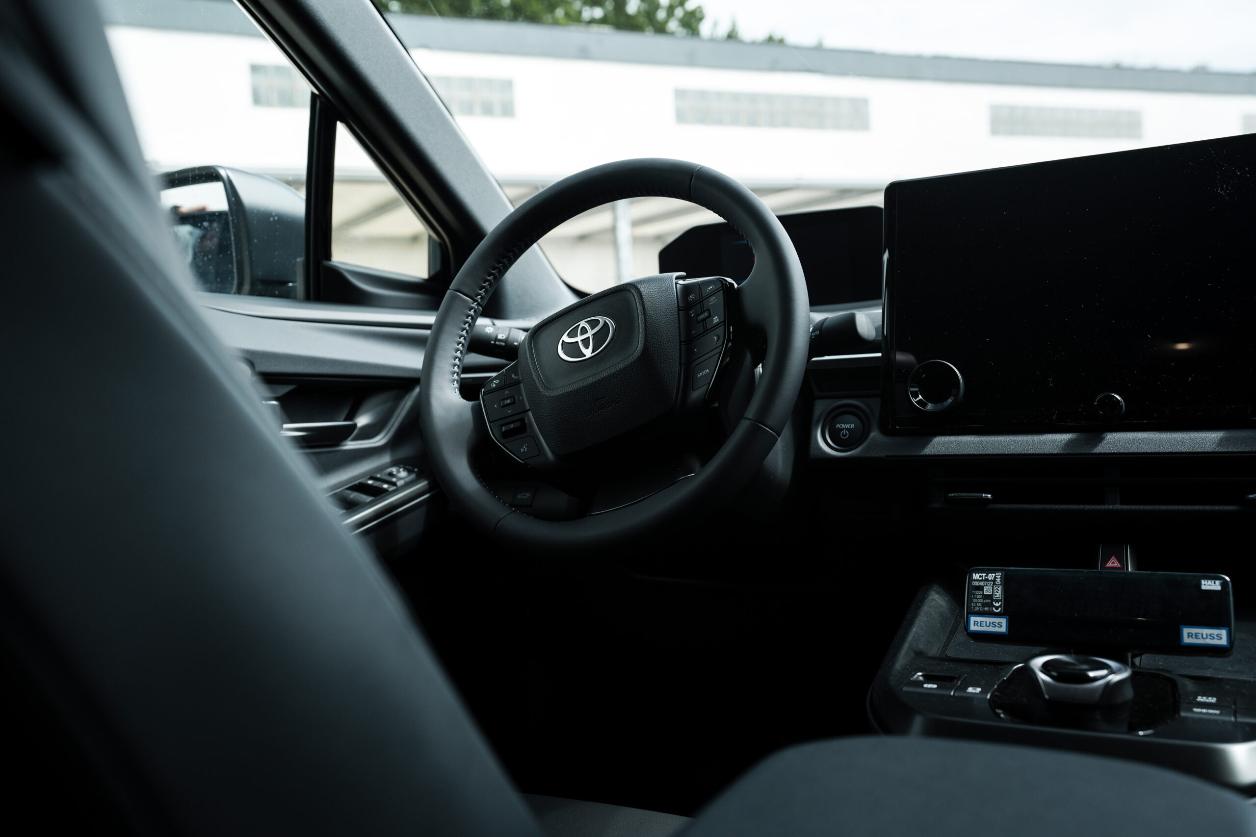 Toyota-CHR-als-Taxi-bei-Reuss-15